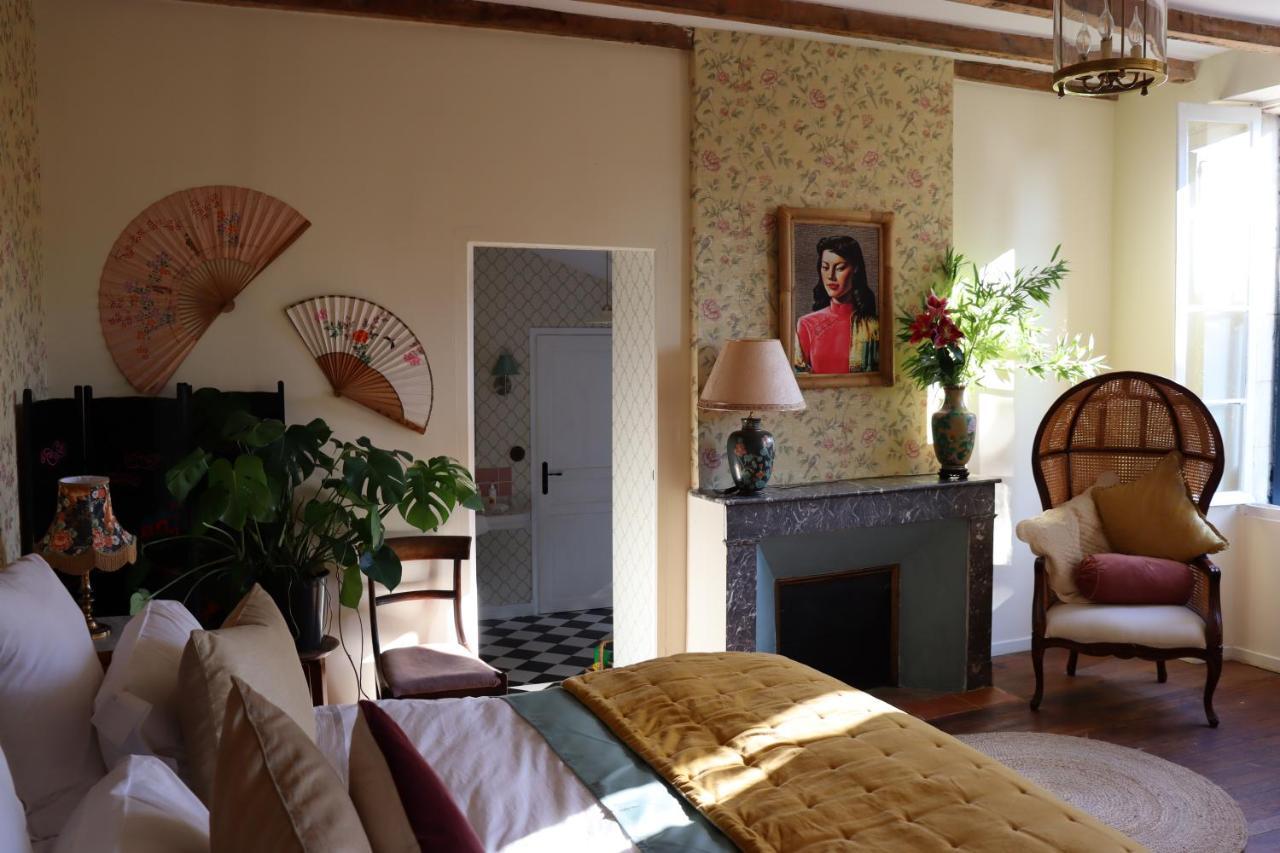 Manoir Laurette Bed & Breakfast Saint-Martin-Petit Exterior photo